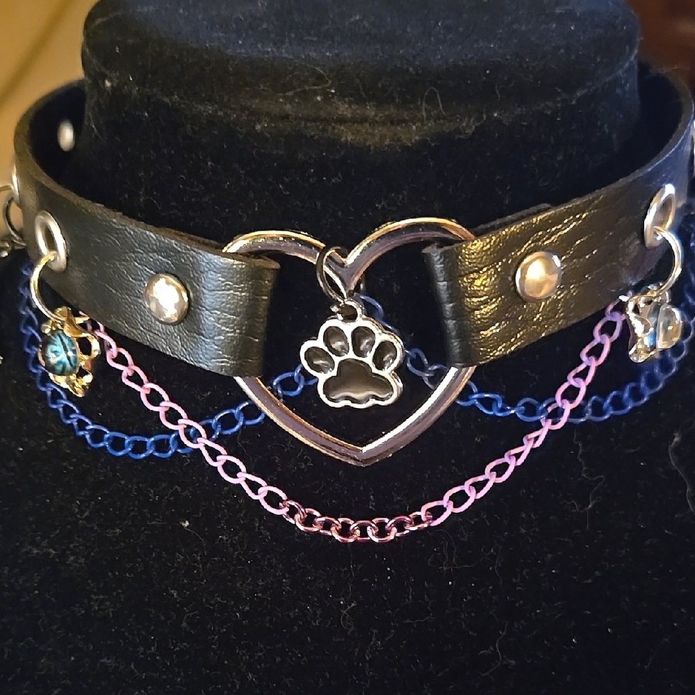 Black Heart Choker with Chains and Charms